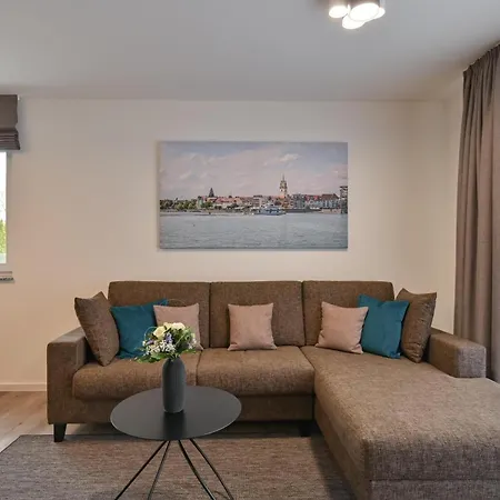 Stock Nr 3 פרידריכסהאפן